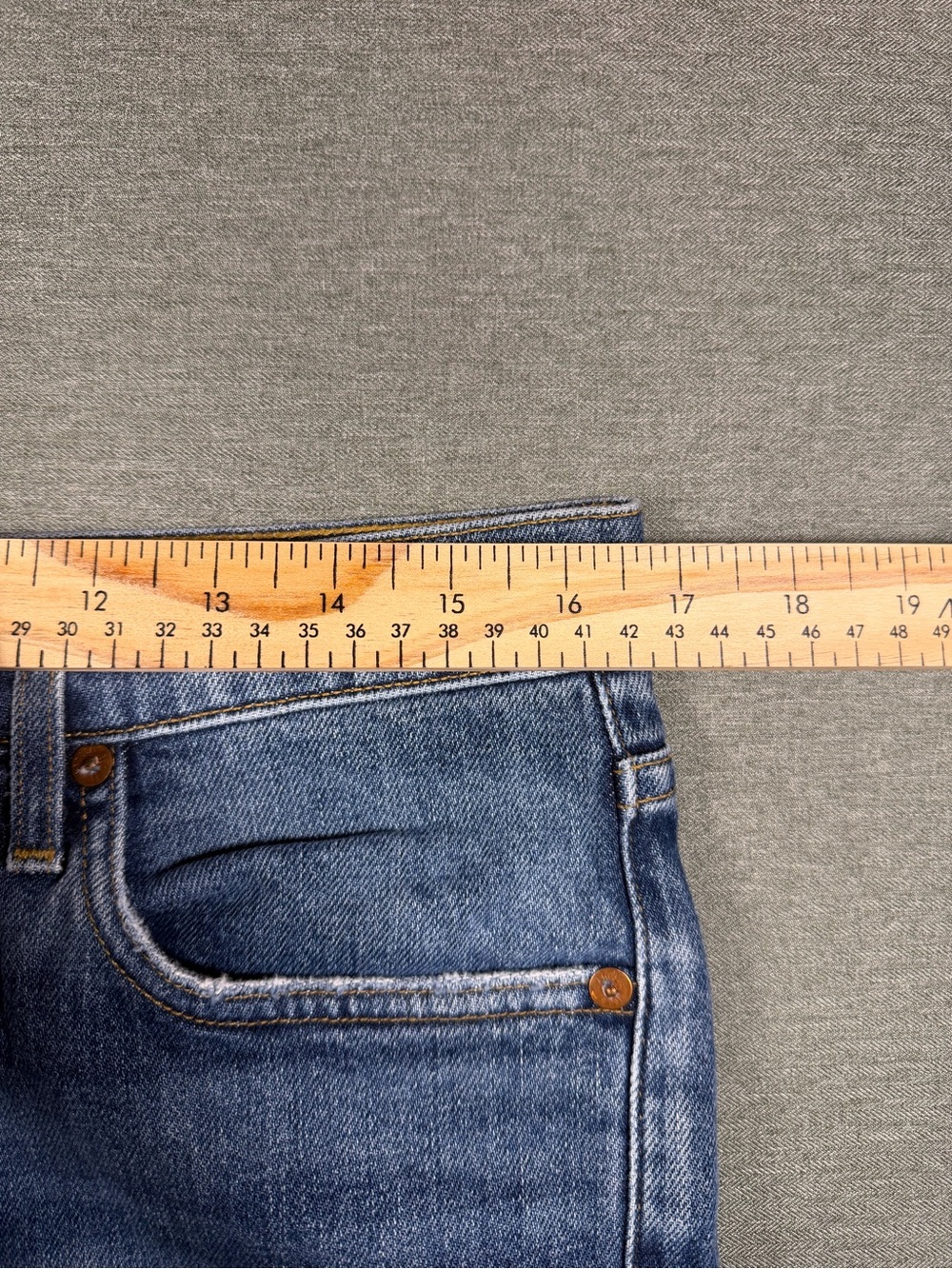 Agolde Women’s Dark Blue Slim Jeans - Picture 7 of 9